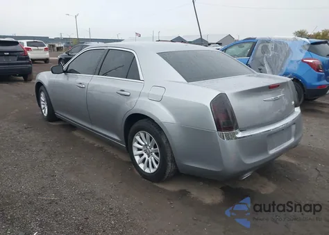 2014 Chrysler 300 z USA, uszkodzony, nr VIN 2C3CCAAG9EH220864